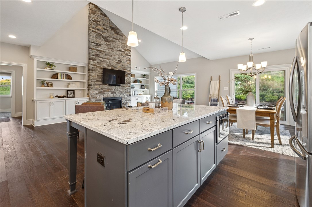 McDonald, Pennsylvania 15057, United States, 4 Bedrooms Bedrooms, ,4 BathroomsBathrooms,Residential,Active,216945