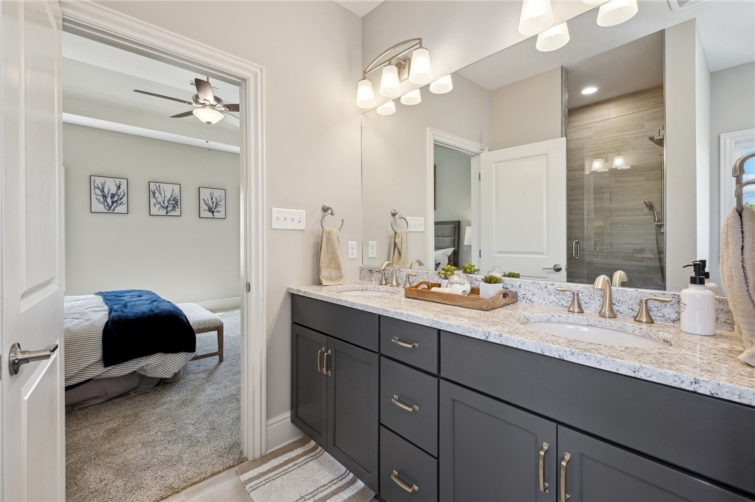 McDonald, Pennsylvania 15057, United States, 4 Bedrooms Bedrooms, ,4 BathroomsBathrooms,Residential,Active,216945