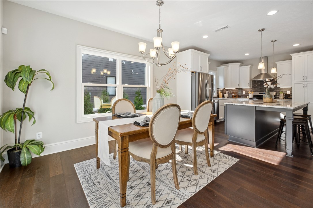 McDonald, Pennsylvania 15057, United States, 4 Bedrooms Bedrooms, ,4 BathroomsBathrooms,Residential,Active,216945