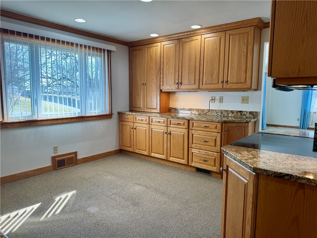 Center Twp - But, Pennsylvania 16001, United States, 2 Bedrooms Bedrooms, ,1 BathroomBathrooms,Residential,Pending,81672