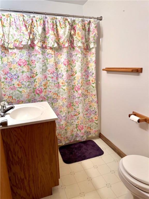 Center Twp - But, Pennsylvania 16001, United States, 2 Bedrooms Bedrooms, ,1 BathroomBathrooms,Residential,Pending,81672