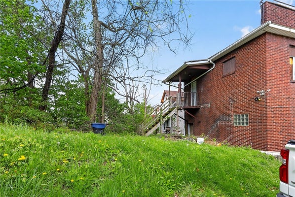 3204 VERSAILLES AVE, MCKEESPORT, PA 15132 - Image 8fadcffb14f483d27d993032bd2deacf/1006956589