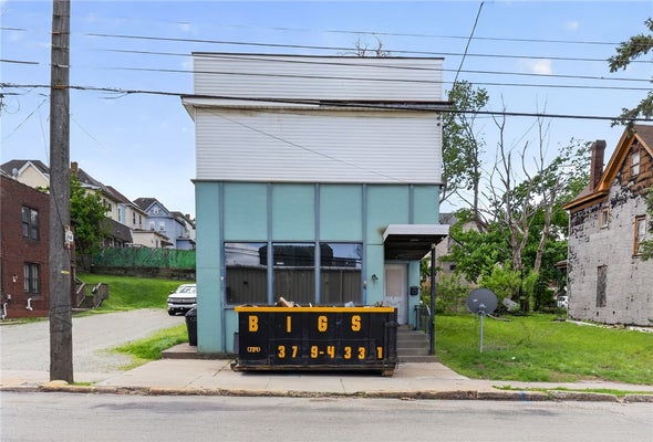 3204 VERSAILLES AVE, MCKEESPORT, PA 15132 - Image 8fadcffb14f483d27d993032bd2deacf/497878380