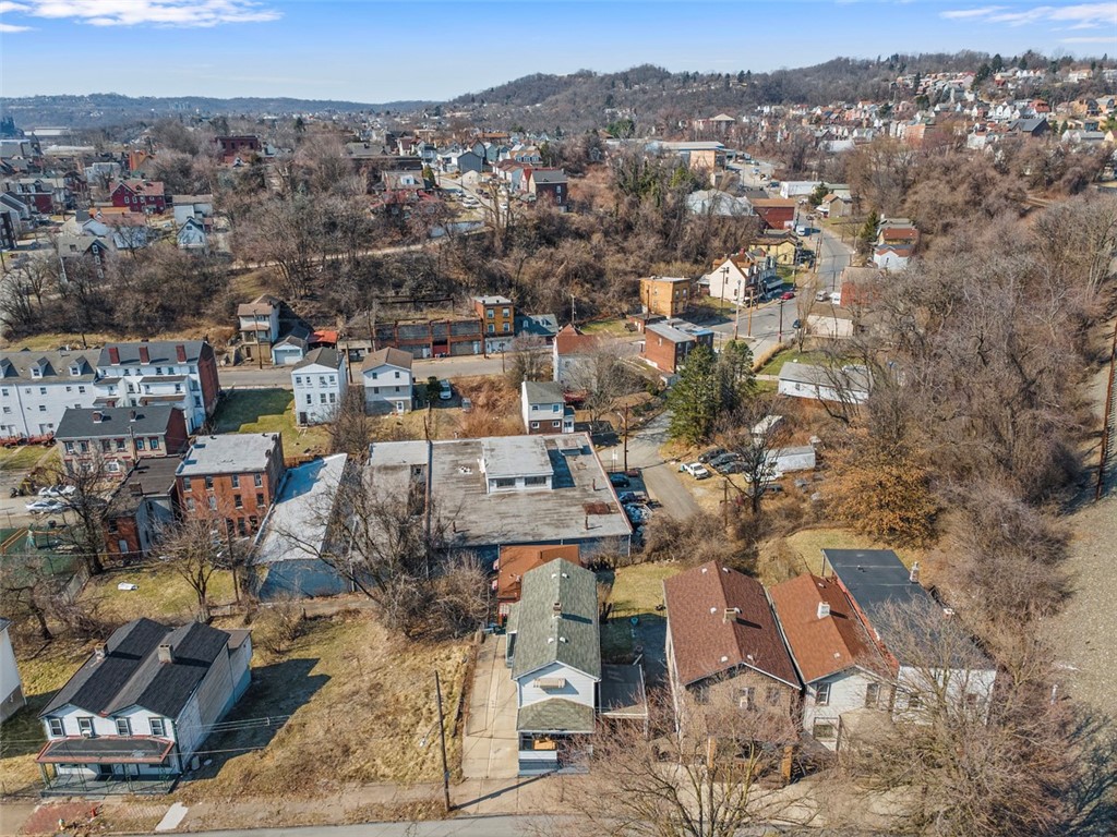 537 6th St St, Braddock, Pennsylvania image 35