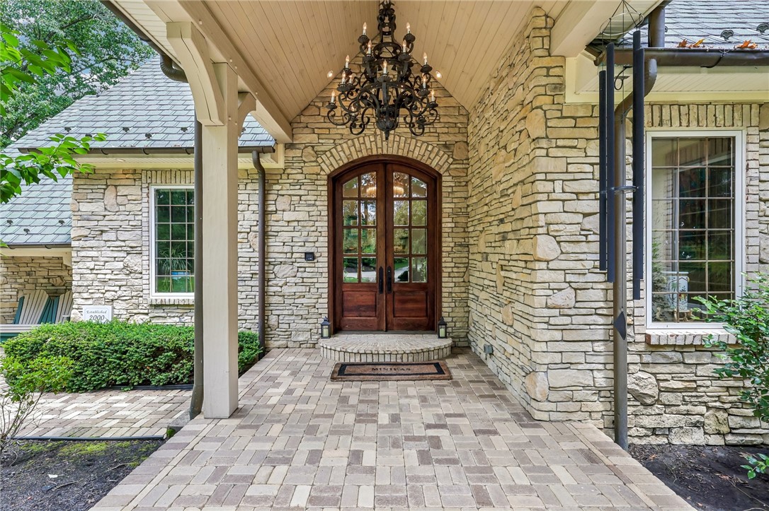 1 Grandview Drive