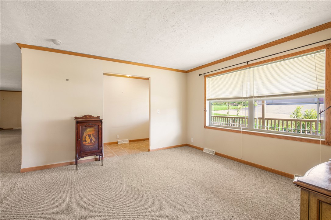 Somerset Boro, Pennsylvania 15501, United States, 3 Bedrooms Bedrooms, ,2 BathroomsBathrooms,Residential,Active,164182