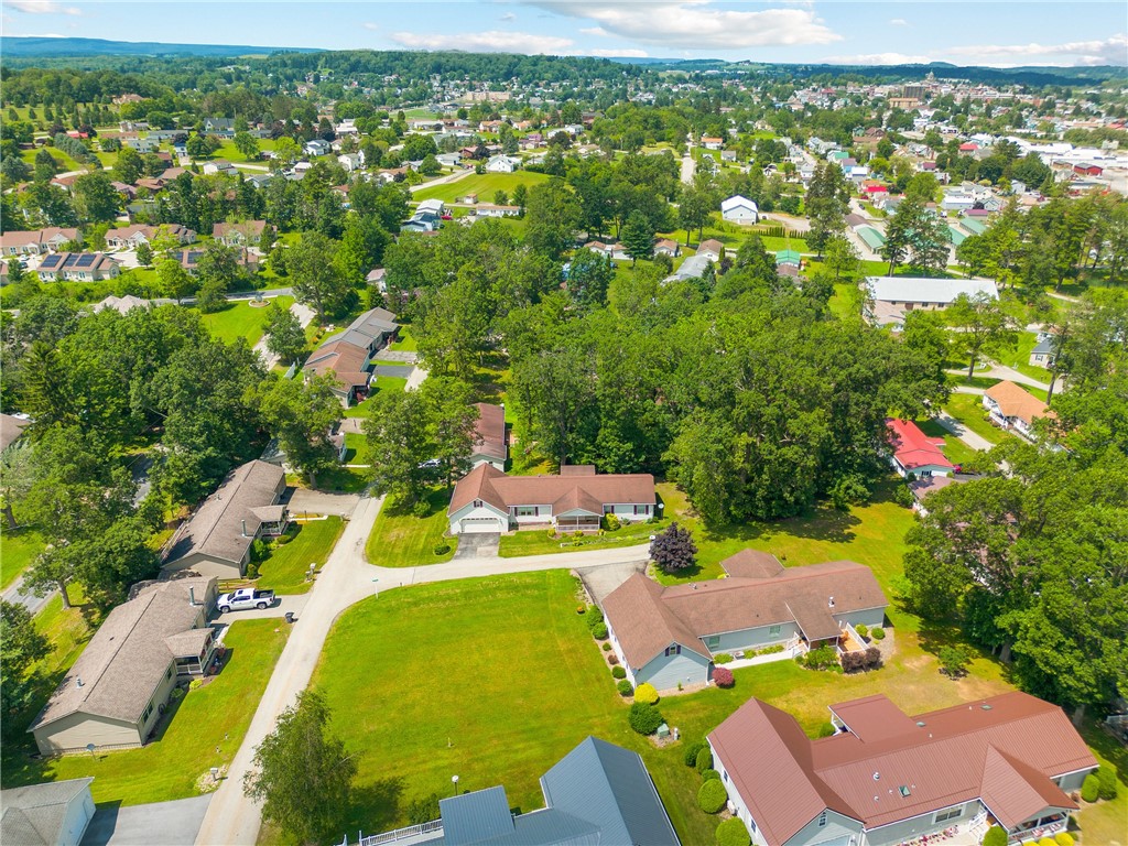 Somerset Boro, Pennsylvania 15501, United States, 3 Bedrooms Bedrooms, ,2 BathroomsBathrooms,Residential,Active,164182