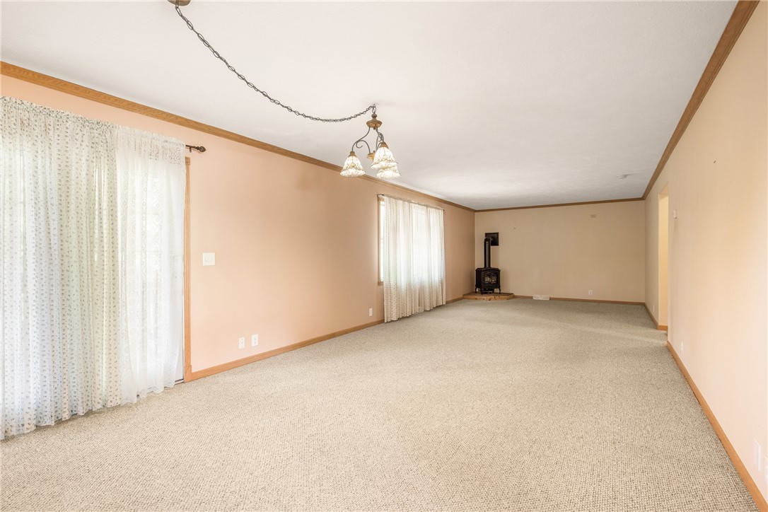 Somerset Boro, Pennsylvania 15501, United States, 3 Bedrooms Bedrooms, ,2 BathroomsBathrooms,Residential,Active,164182