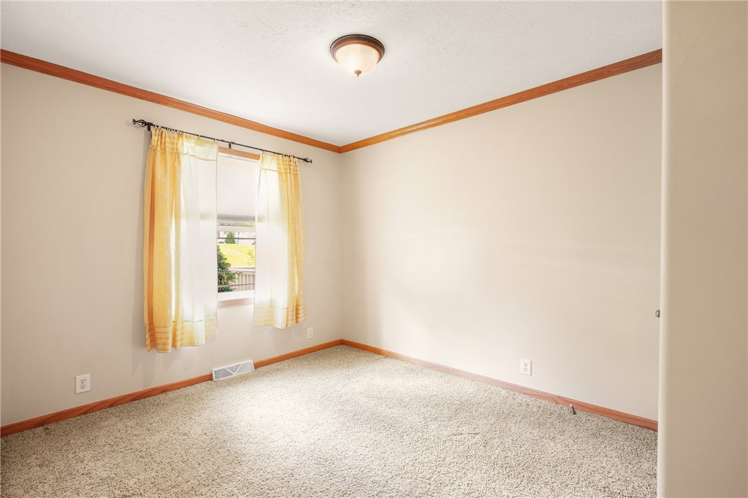 Somerset Boro, Pennsylvania 15501, United States, 3 Bedrooms Bedrooms, ,2 BathroomsBathrooms,Residential,Active,164182