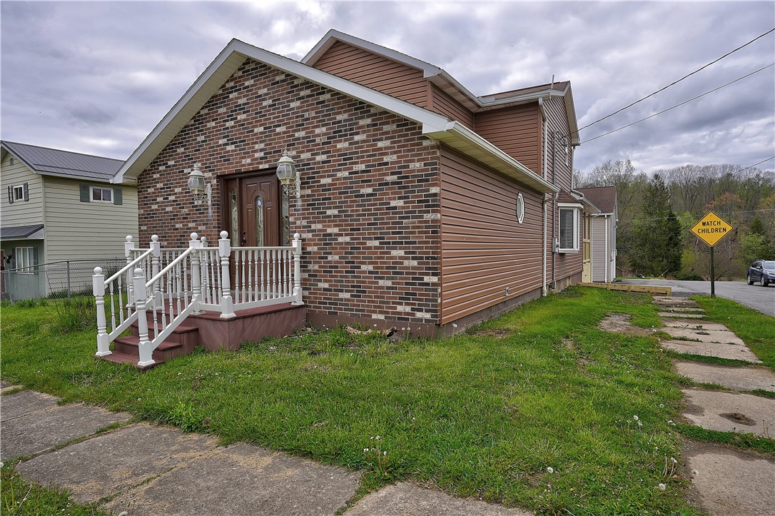 117 West Broad St