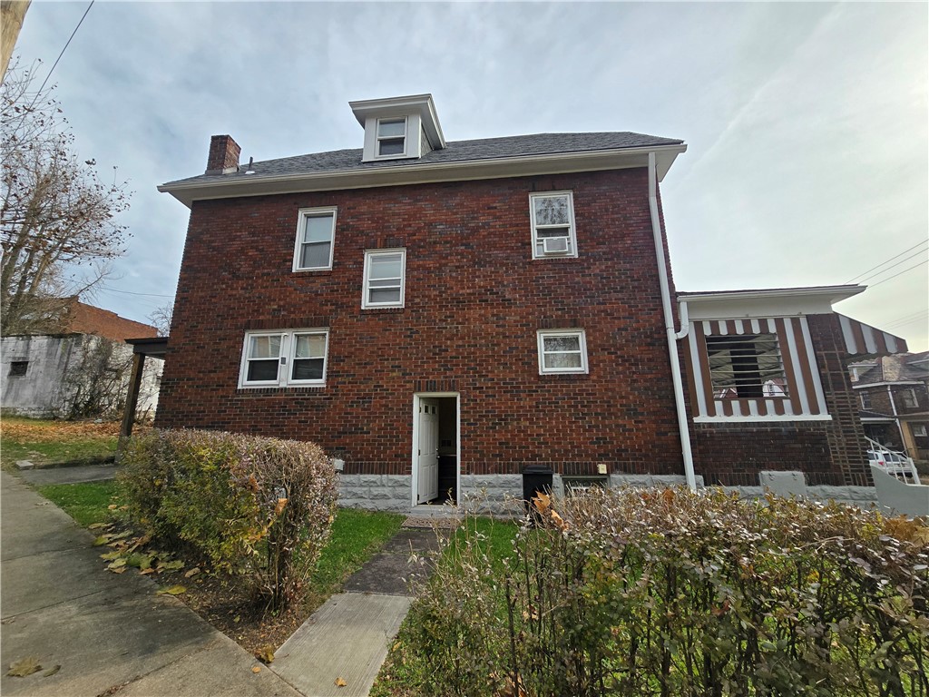 Lincoln Larimer, Pennsylvania 15206, United States, 6 Bedrooms Bedrooms, ,3 BathroomsBathrooms,Residential,Active,250424