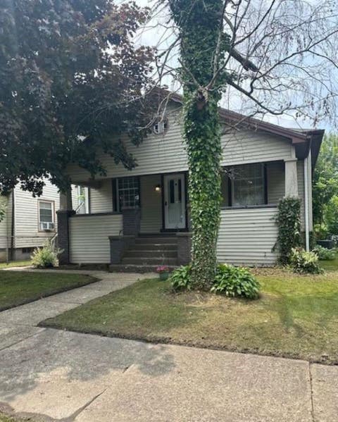 Photo for 448 Baldwin Ave