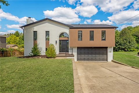 1546 W Ingomar Franklin Park PA 15237