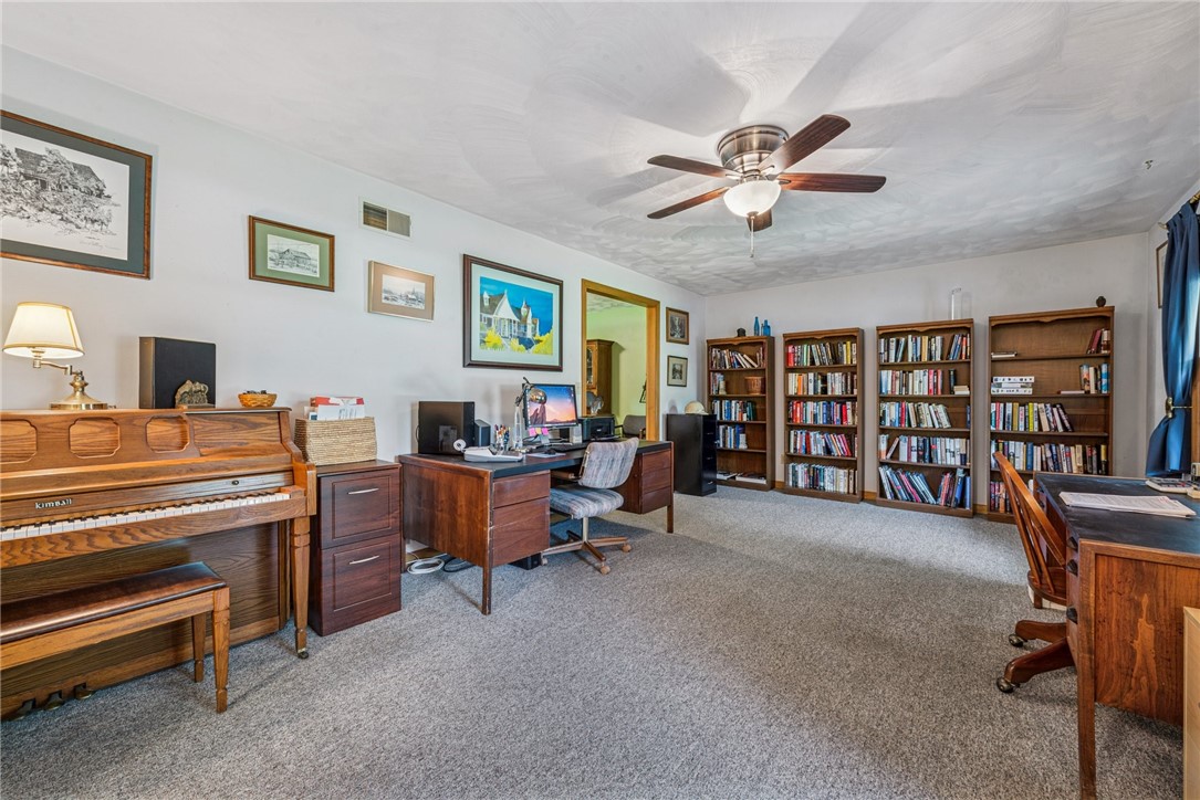 Unity Twp, Pennsylvania 15601, United States, 4 Bedrooms Bedrooms, ,3 BathroomsBathrooms,Residential,Active,189315