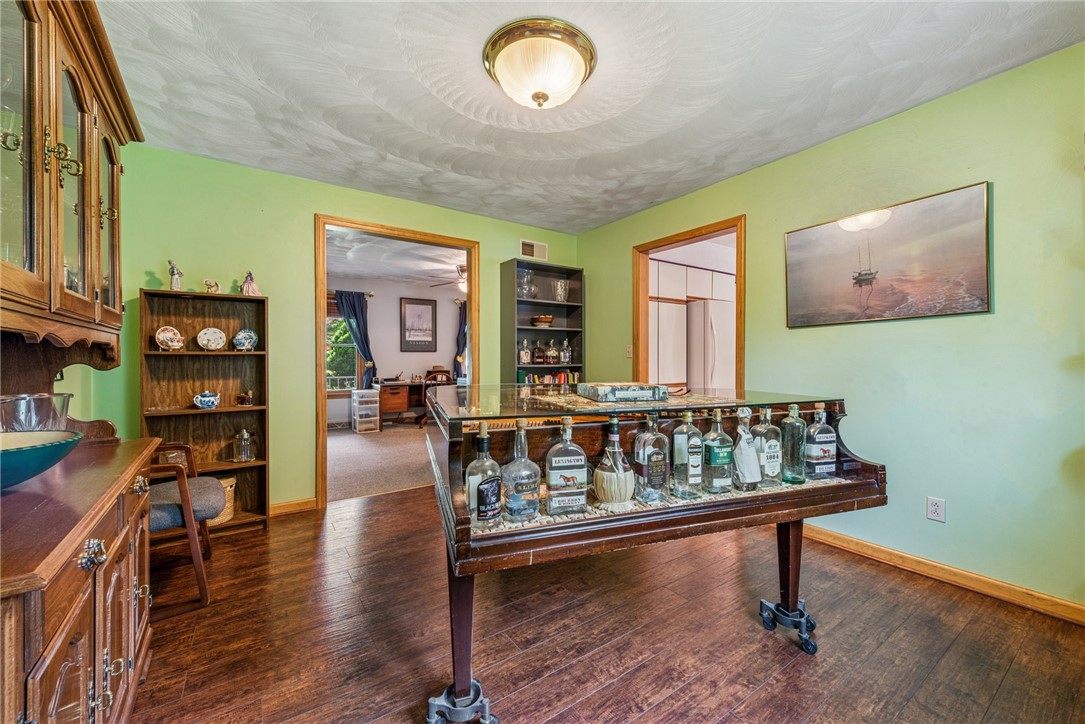 Unity Twp, Pennsylvania 15601, United States, 4 Bedrooms Bedrooms, ,3 BathroomsBathrooms,Residential,Active,189315