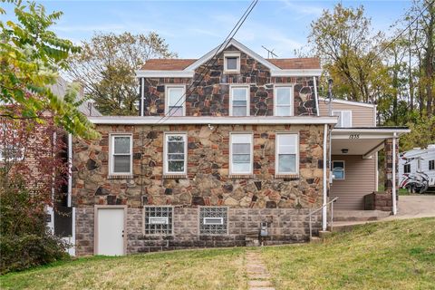 1235 Dagmar Ave Beechview PA 15206