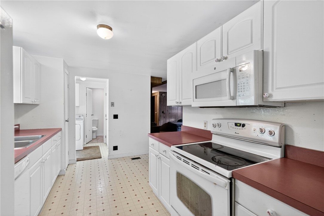 Independence, Pennsylvania 15001, United States, 3 Bedrooms Bedrooms, ,2 BathroomsBathrooms,Residential,Active,191796