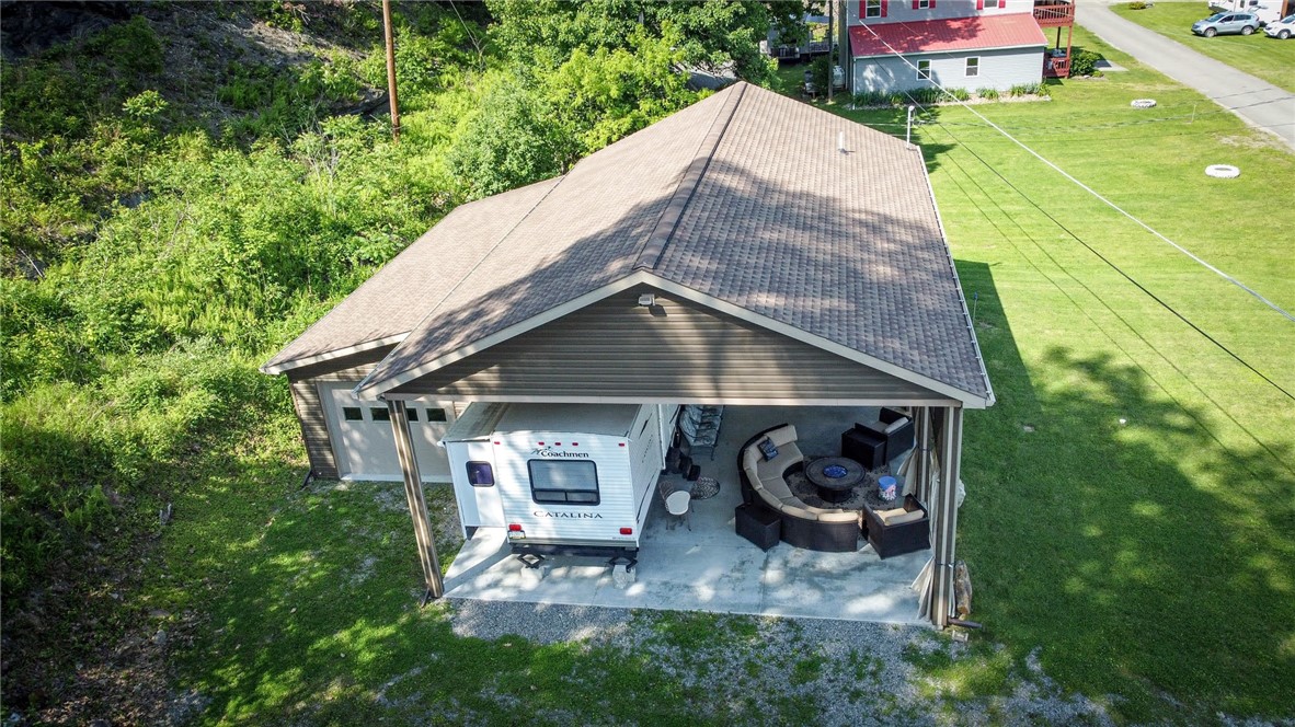 126 Dockside Ln