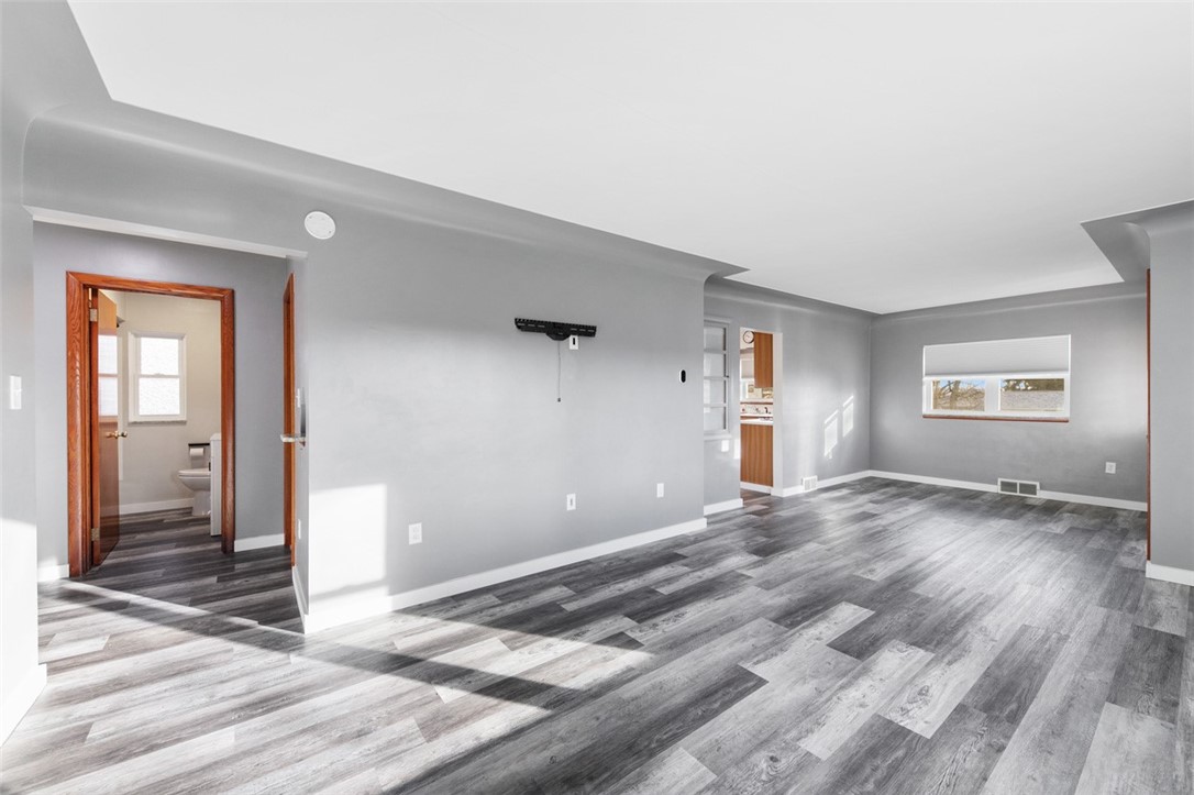 202 Larson Boulevard