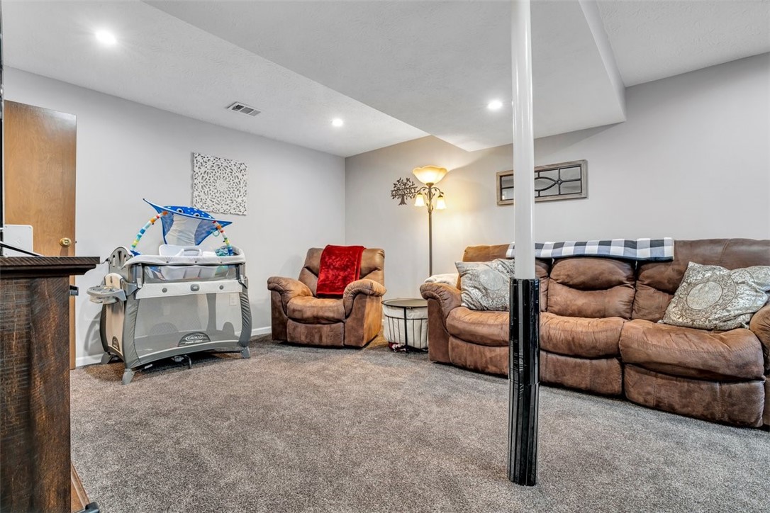 2912 Amy Drive Dr, South Park, Pennsylvania image 36