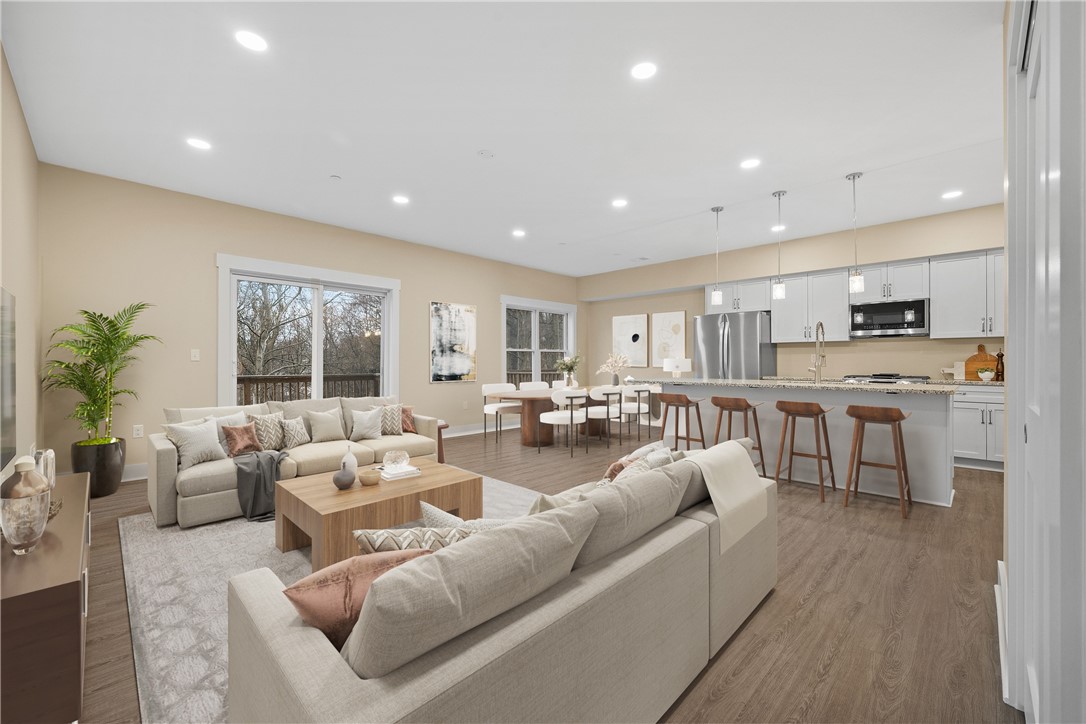 1221 Center Avenue