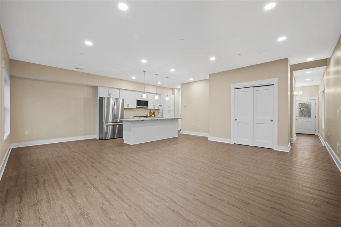 1221 Center Avenue