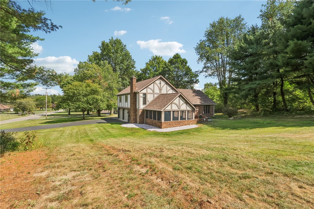 168 Cunningham Ln