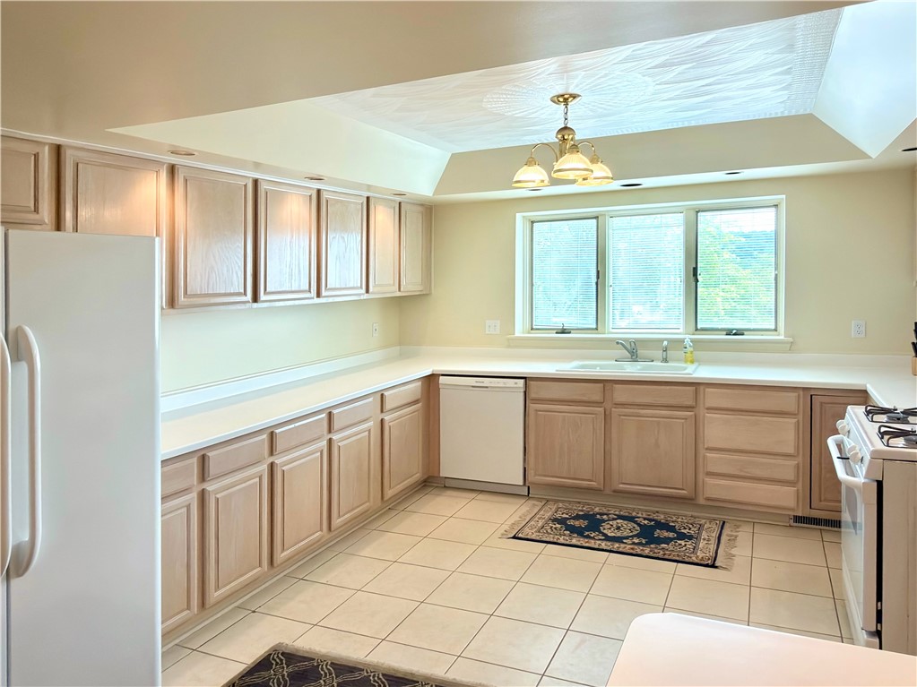 134 St Thomas Dr