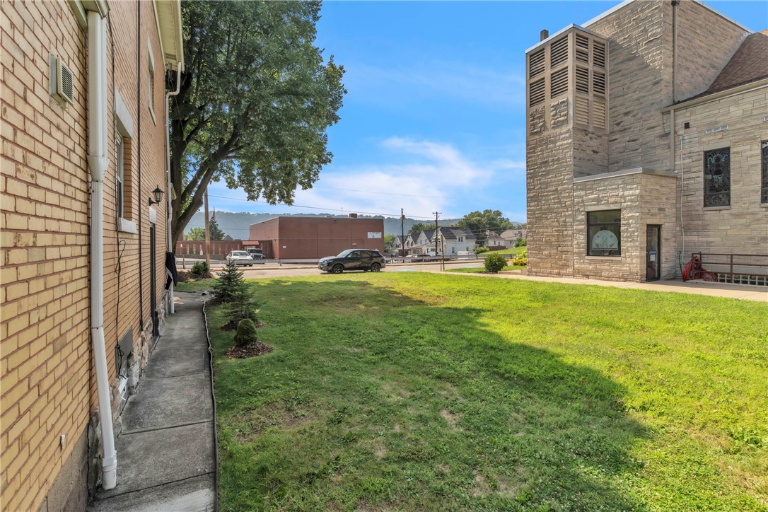 New Kensington, Pennsylvania 15068, United States, 4 Bedrooms Bedrooms, ,1 BathroomBathrooms,Residential,Active,181624