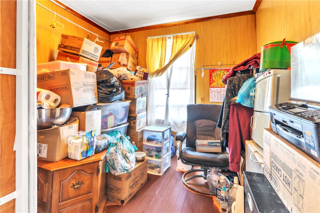 New Kensington, Pennsylvania 15068, United States, 4 Bedrooms Bedrooms, ,1 BathroomBathrooms,Residential,Active,181624