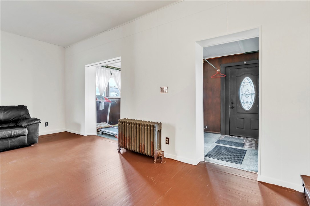 New Kensington, Pennsylvania 15068, United States, 4 Bedrooms Bedrooms, ,1 BathroomBathrooms,Residential,Active,181624