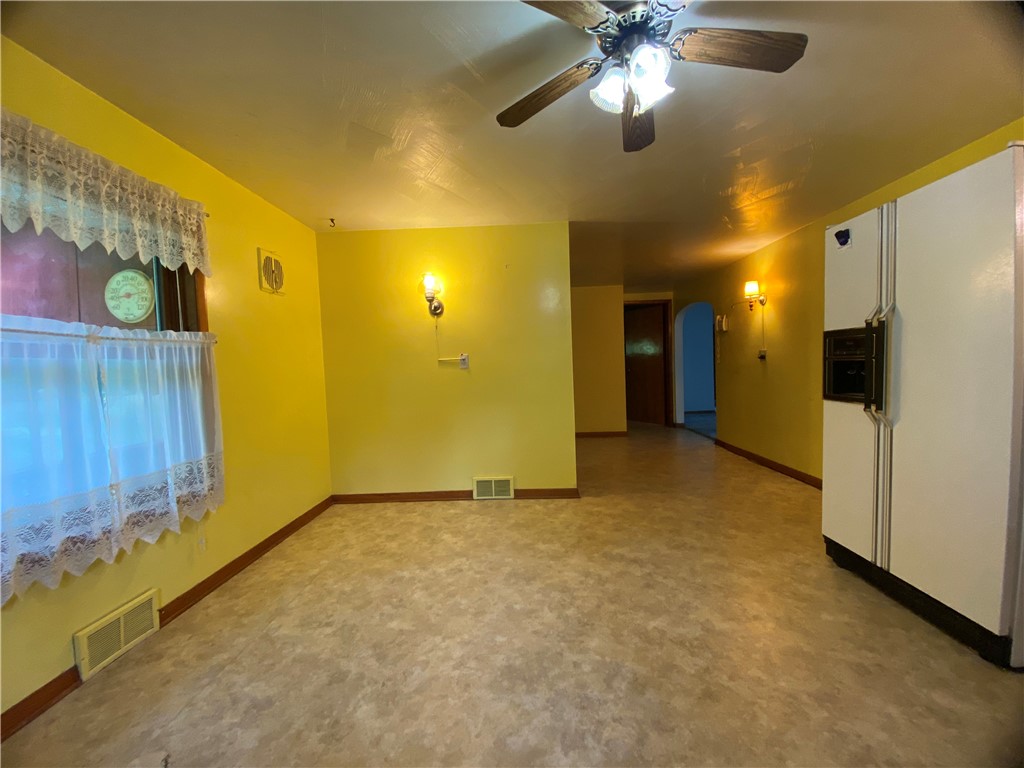 Sugar Grove Twp, Pennsylvania 16125, United States, 3 Bedrooms Bedrooms, ,2 BathroomsBathrooms,Residential,Active,55084