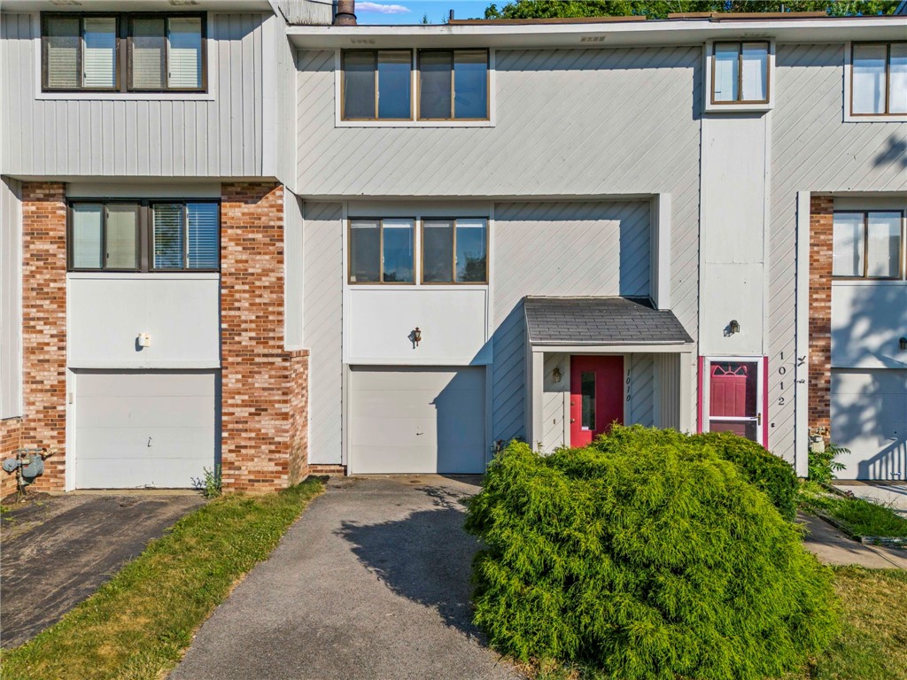 View South Fayette, PA 15017 townhome