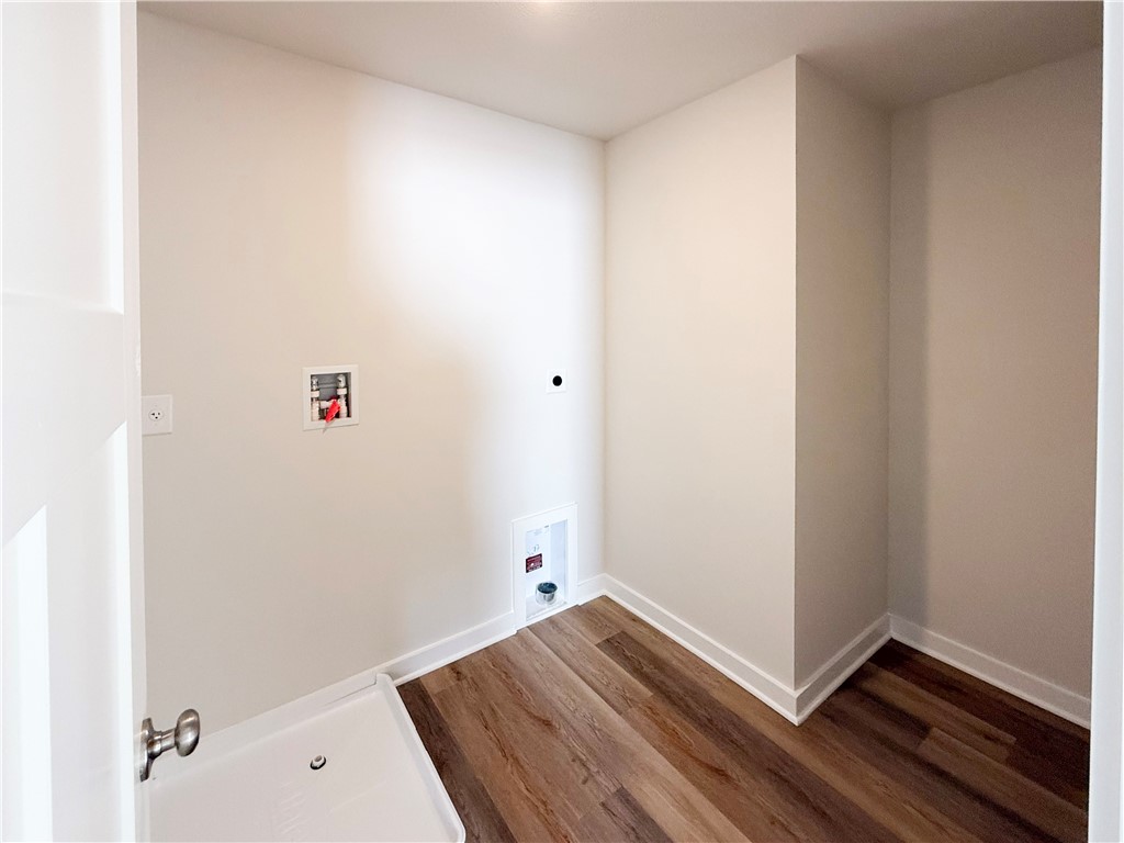 877 Bideford Dr Dr, South Park, Pennsylvania image 15