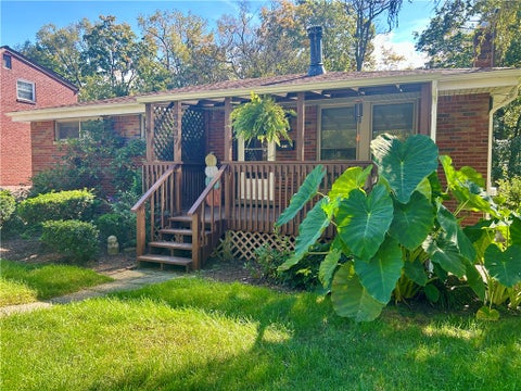 Homes For Sale - 3037 Greenwald Rd<br/> Bethel Park, PA 15102