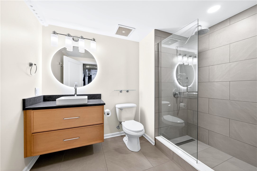 2434 Smallman St 112