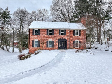 Photo for 1494 Montgomery Rd