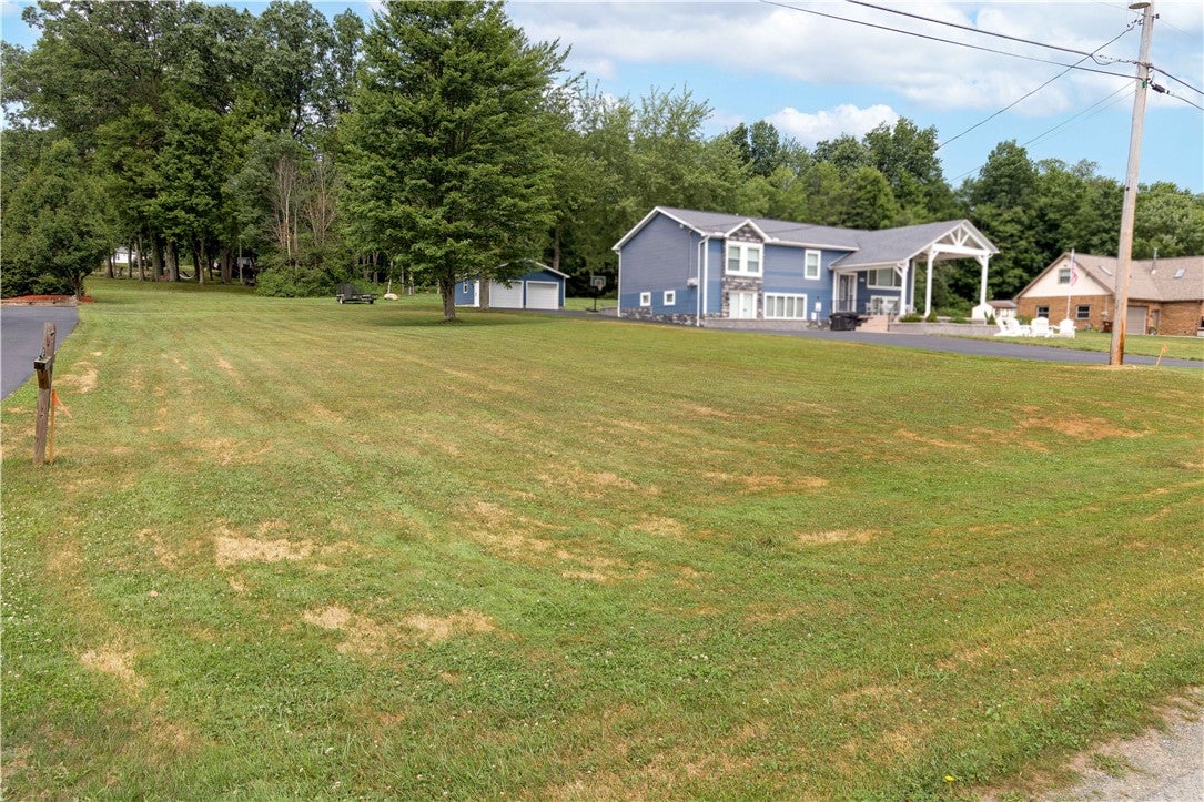 000 Latonka Dr