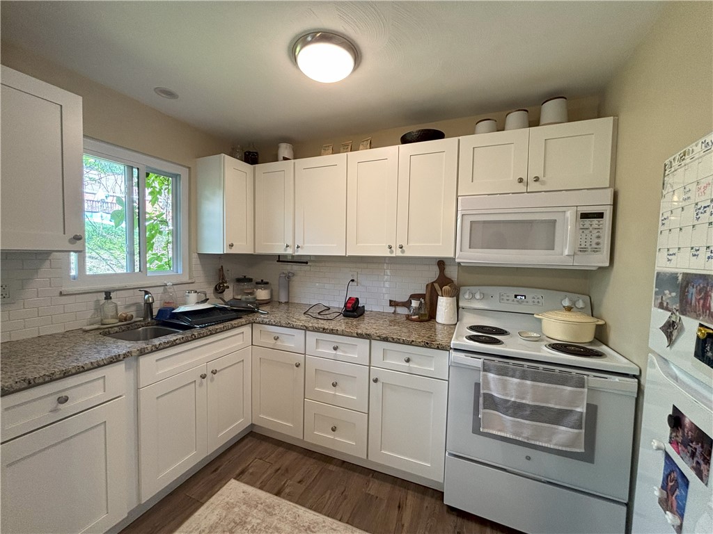 N Versailles, Pennsylvania 15137, United States, 2 Bedrooms Bedrooms, ,1 BathroomBathrooms,Residential,Active,125383
