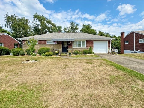 Photo for 474 Longvue Dr