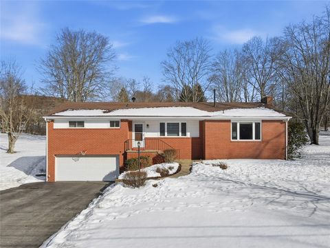 2548 Aldon Dr Franklin Park PA 15143