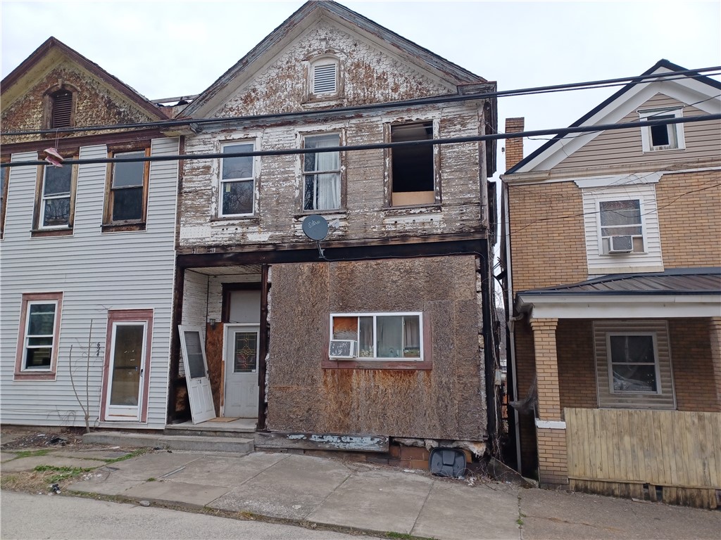 622 Thompson Ave Ave, Donora, Pennsylvania image 1