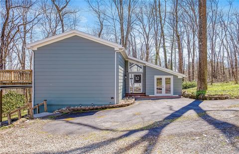 218 Rocky Ridge Ln Jennerstown Boro PA 15547