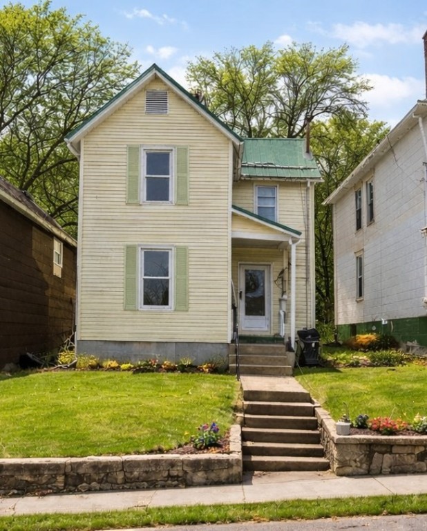 Photo 1 of 4 — 214 Cleveland St, City of But NW, PA 16001