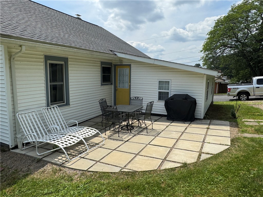 Indiana Boro, Pennsylvania 15701, United States, 3 Bedrooms Bedrooms, ,2 BathroomsBathrooms,Residential,Pending,175532