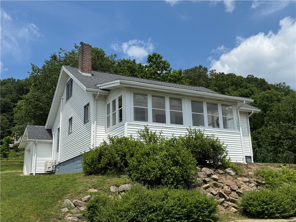 Indiana Boro, Pennsylvania 15701, United States, 3 Bedrooms Bedrooms, ,2 BathroomsBathrooms,Residential,Pending,175532