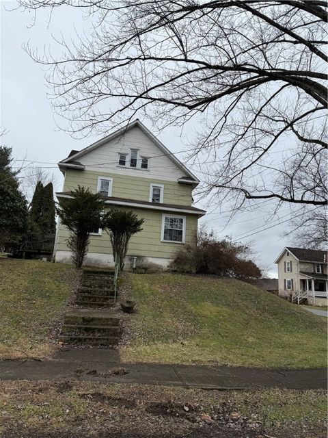 Photo of 10 Frech St, Creekside, PA 15732 (MLS # 1737576)