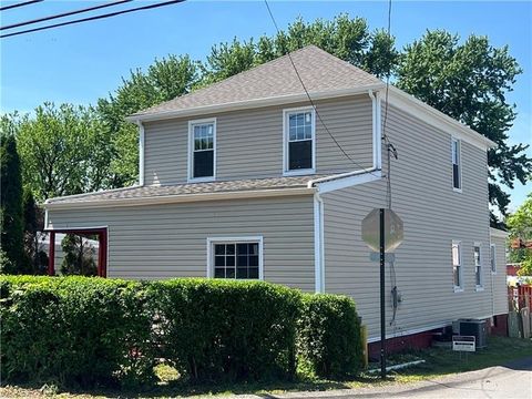 Photo of 30 1st St, Leetsdale, PA 15056 (MLS # 1748069)