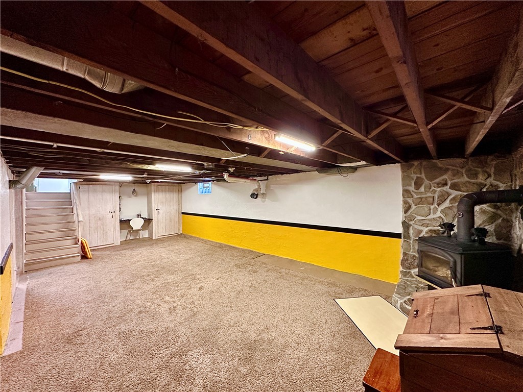 Neshannock Twp, Pennsylvania 16105, United States, 3 Bedrooms Bedrooms, ,2 BathroomsBathrooms,Residential,Contingent,87405