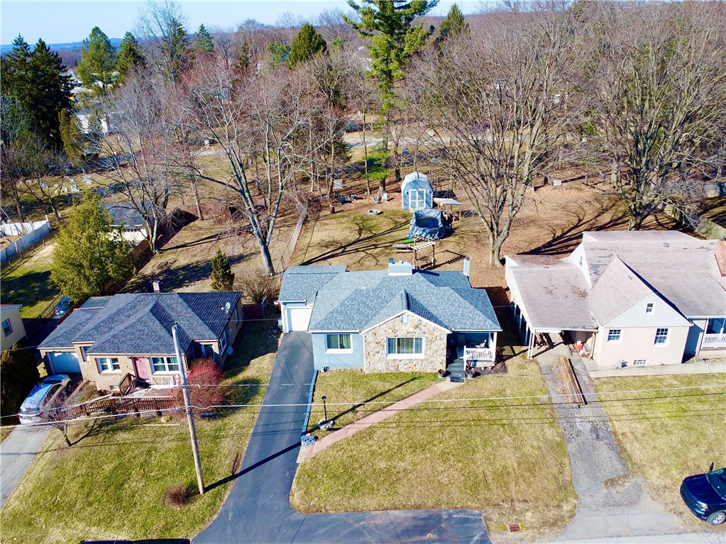 Neshannock Twp, Pennsylvania 16105, United States, 3 Bedrooms Bedrooms, ,2 BathroomsBathrooms,Residential,Contingent,87405